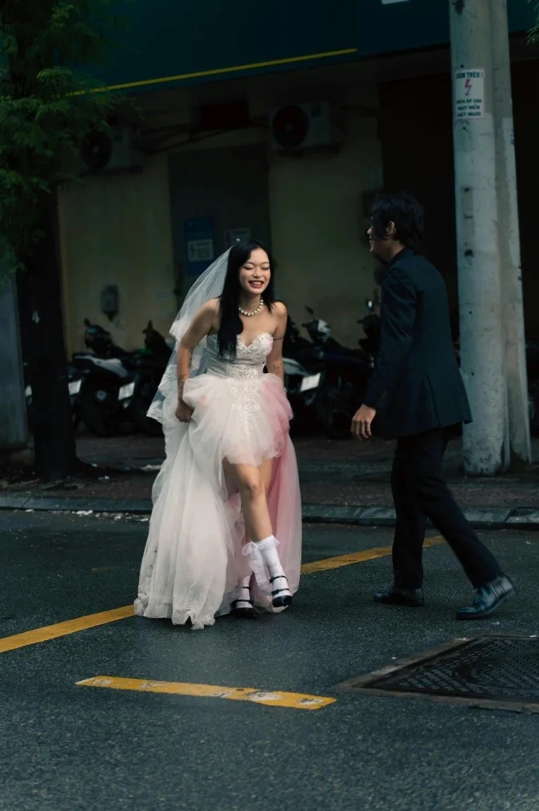 Bride and Groom — photograph 5